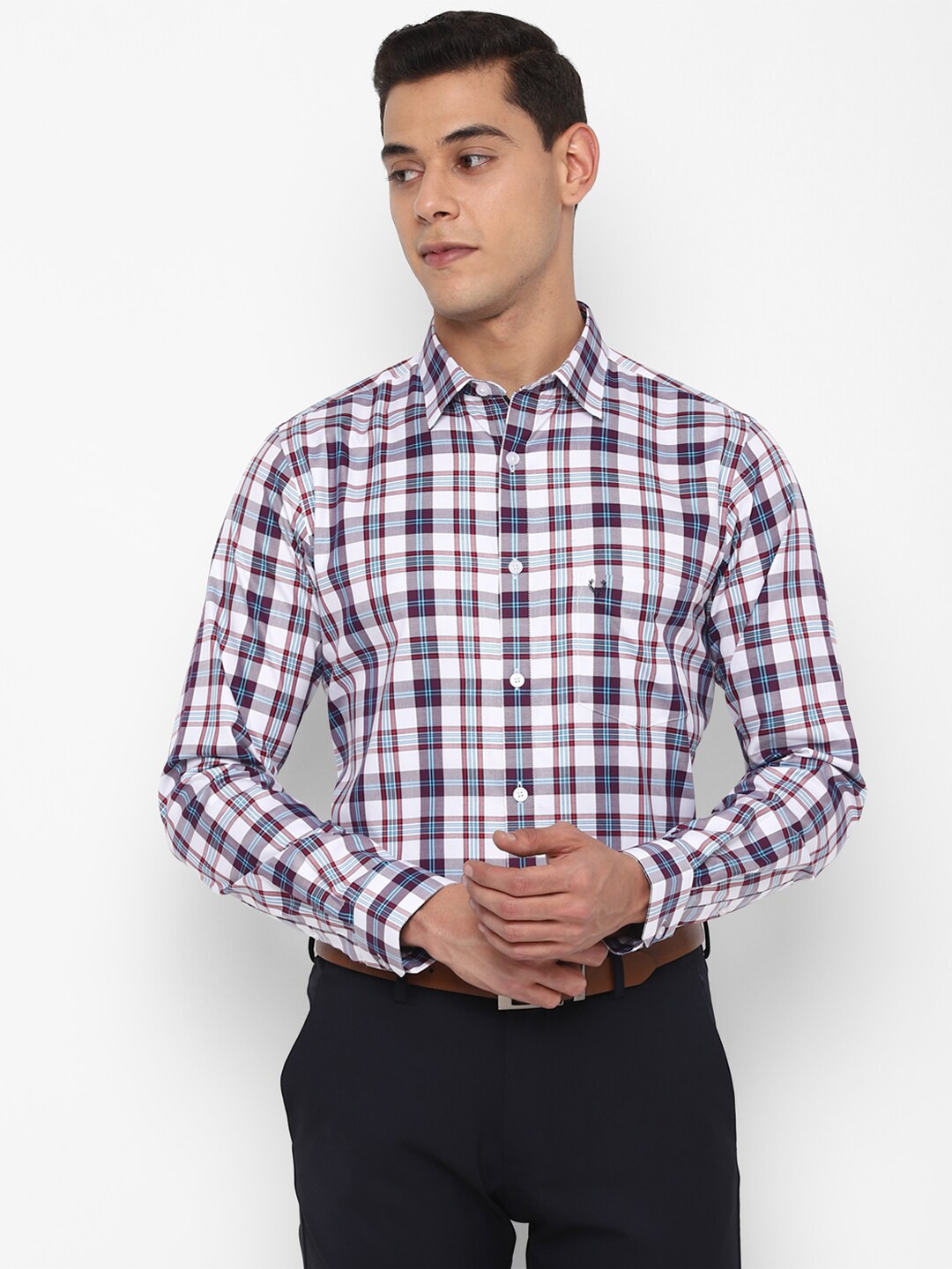 

Allen Solly Men White Slim Fit Checked Formal Shirt