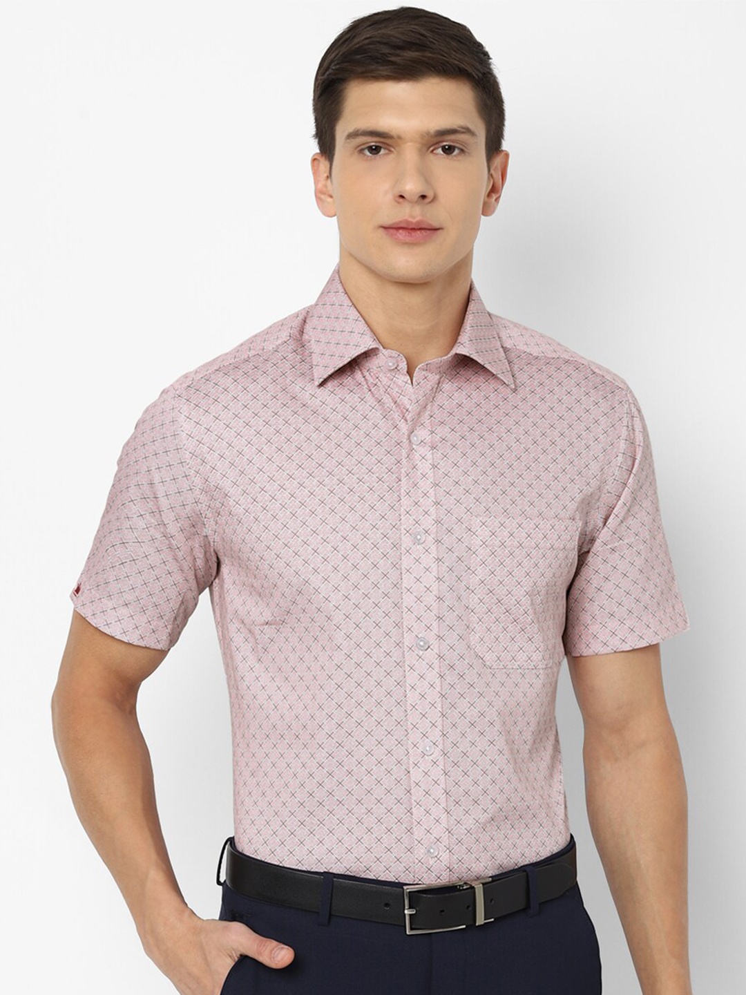 

Louis Philippe Men Pink Formal Shirt