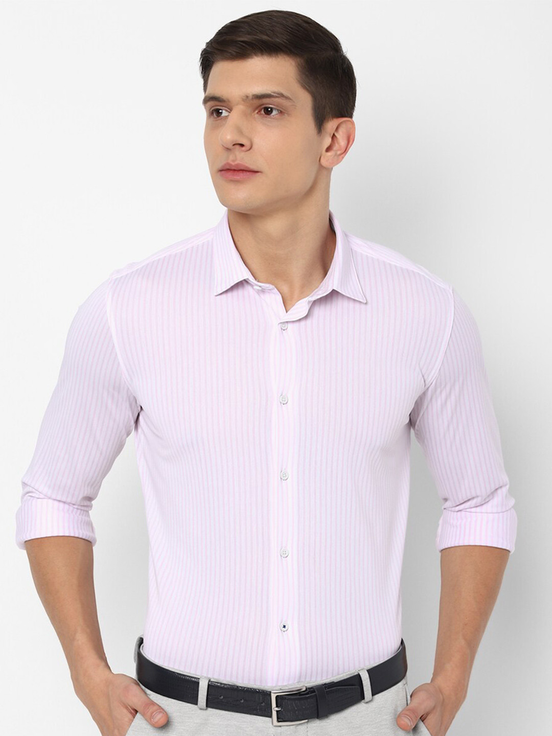 

Louis Philippe Sport Men Purple Slim Fit Striped Formal Shirt