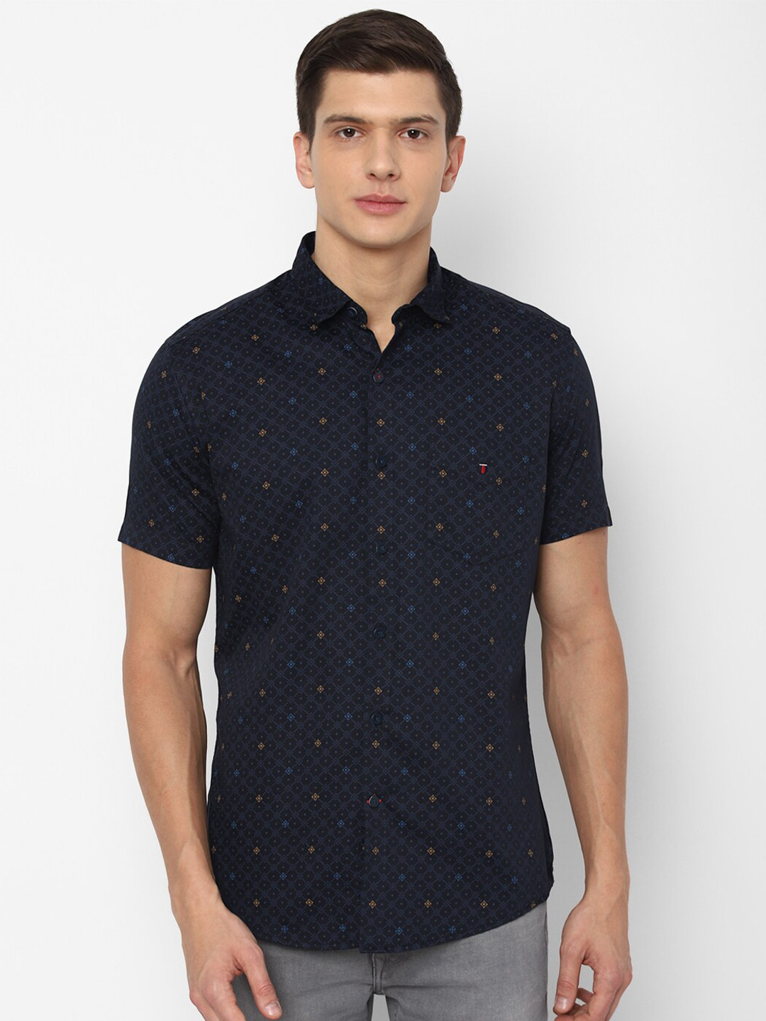 

Louis Philippe Sport Men Navy Blue Slim Fit Printed Casual Shirt