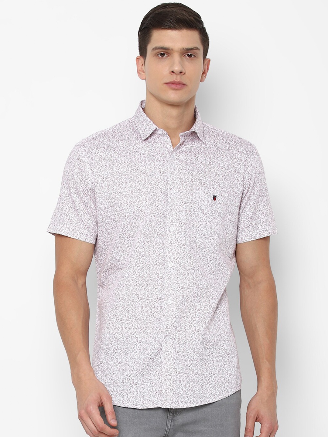 

Louis Philippe Sport Men Pink Slim Fit Floral Printed Casual Shirt