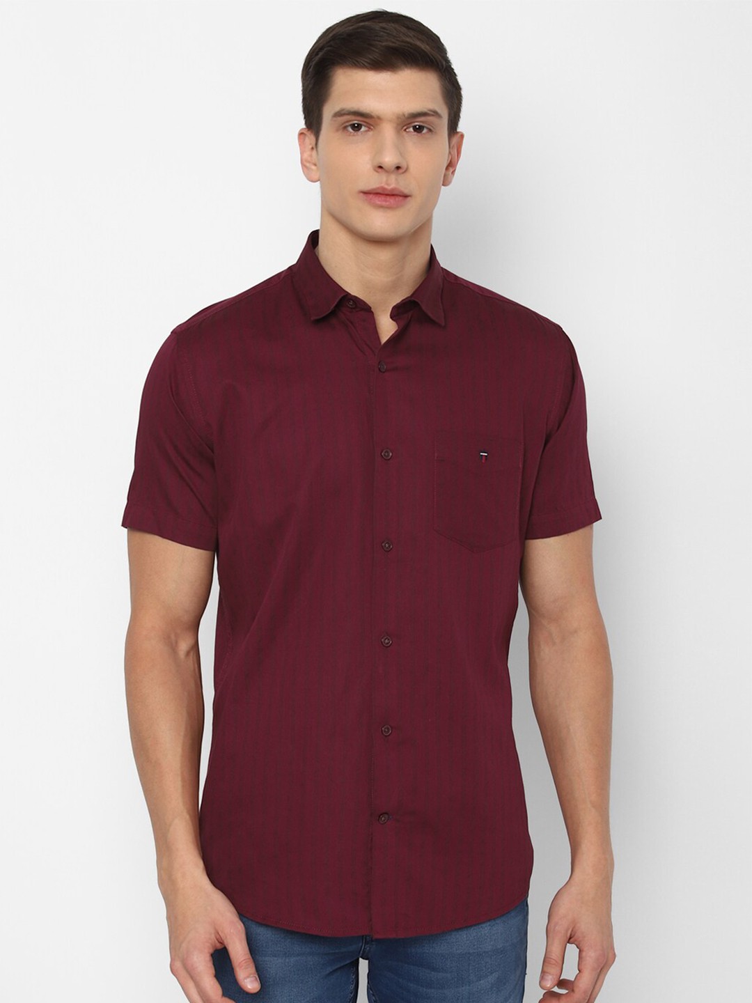 

Louis Philippe Sport Men Maroon Slim Fit Casual Shirt