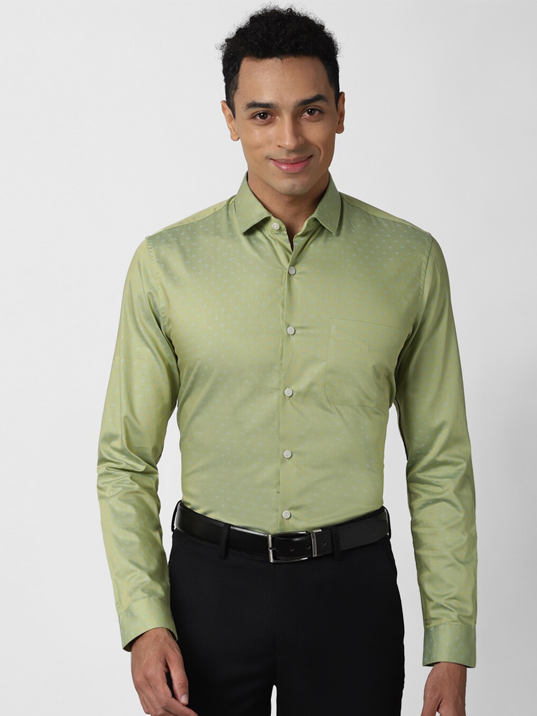 

Peter England Elite Men Green Slim Fit Formal Shirt