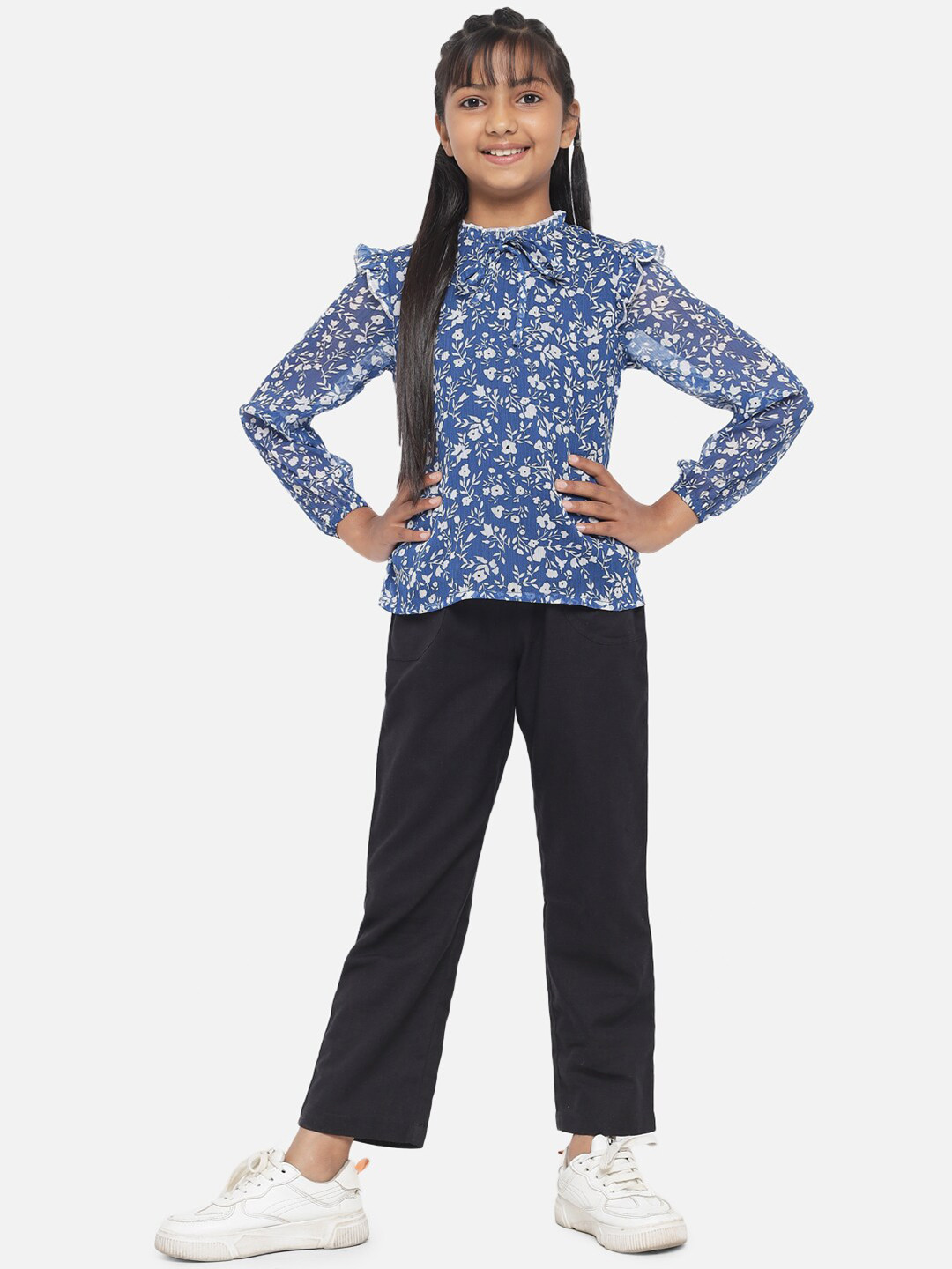

luyk Girls Blue & Navy Blue Printed Top with Trousers