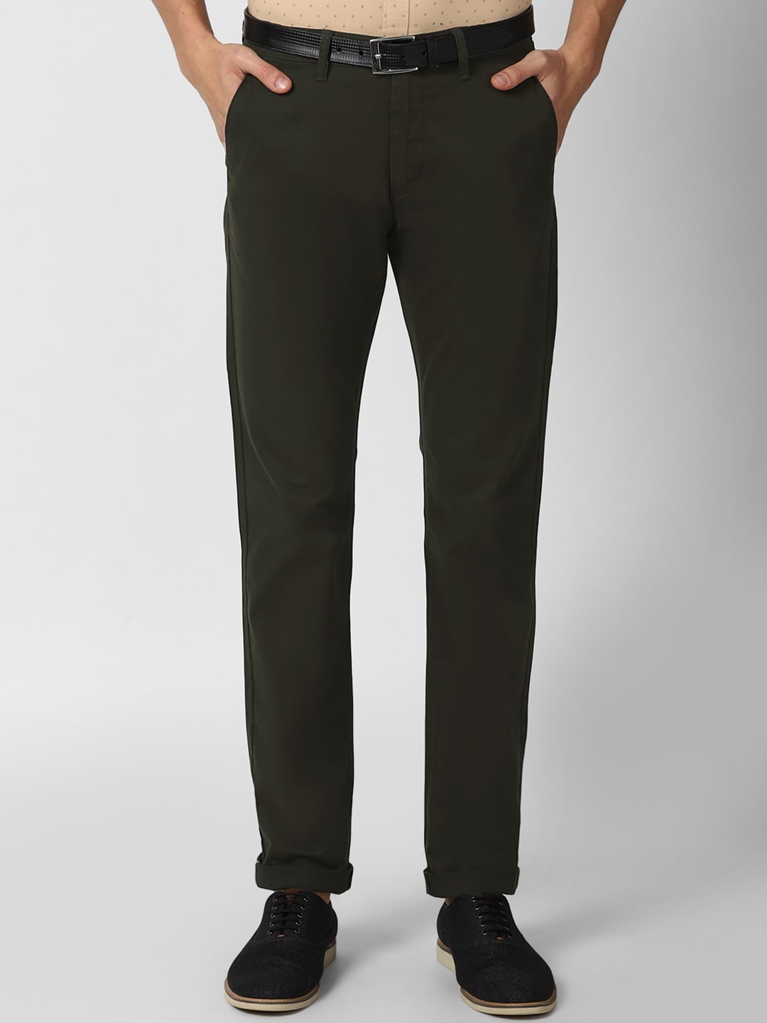 

Van Heusen Sport Men Olive Green Solid Slim Fit Trousers