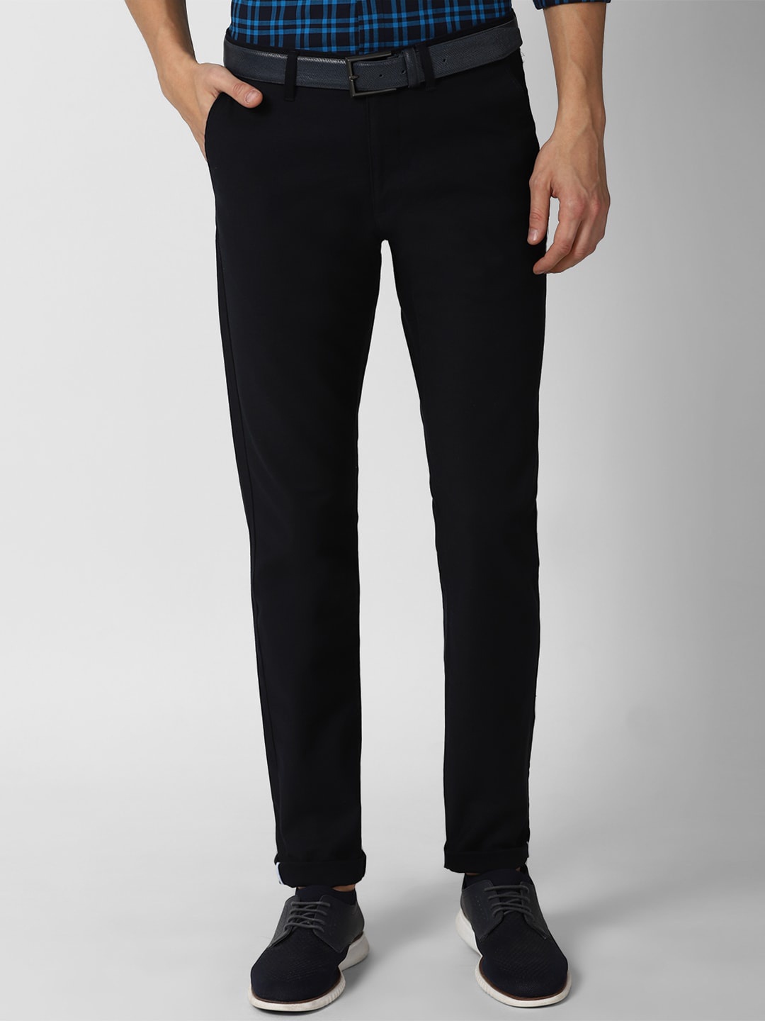 

Van Heusen Sport Men Black Slim Fit Formal Trousers