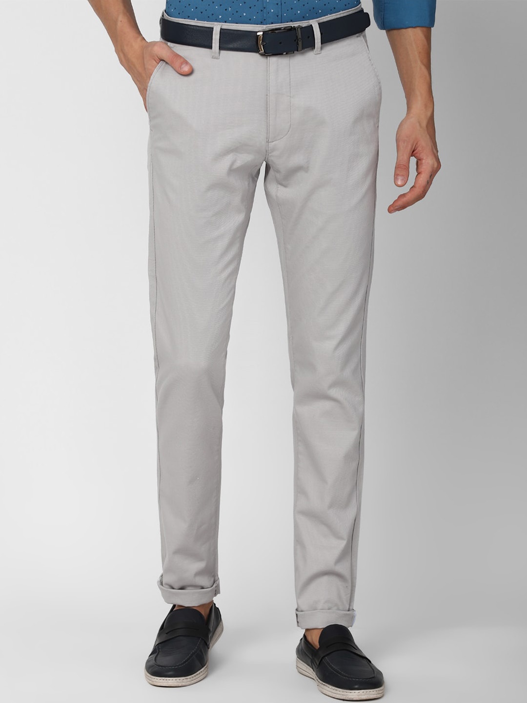 

Van Heusen Sport Men Grey Textured Slim Fit Trousers