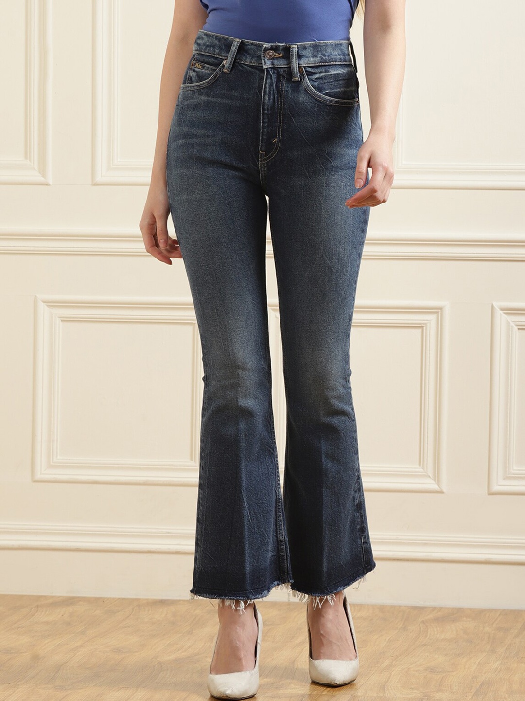 

Polo Ralph Lauren Women Blue Cropped Flared Cotton Light Fade Jeans