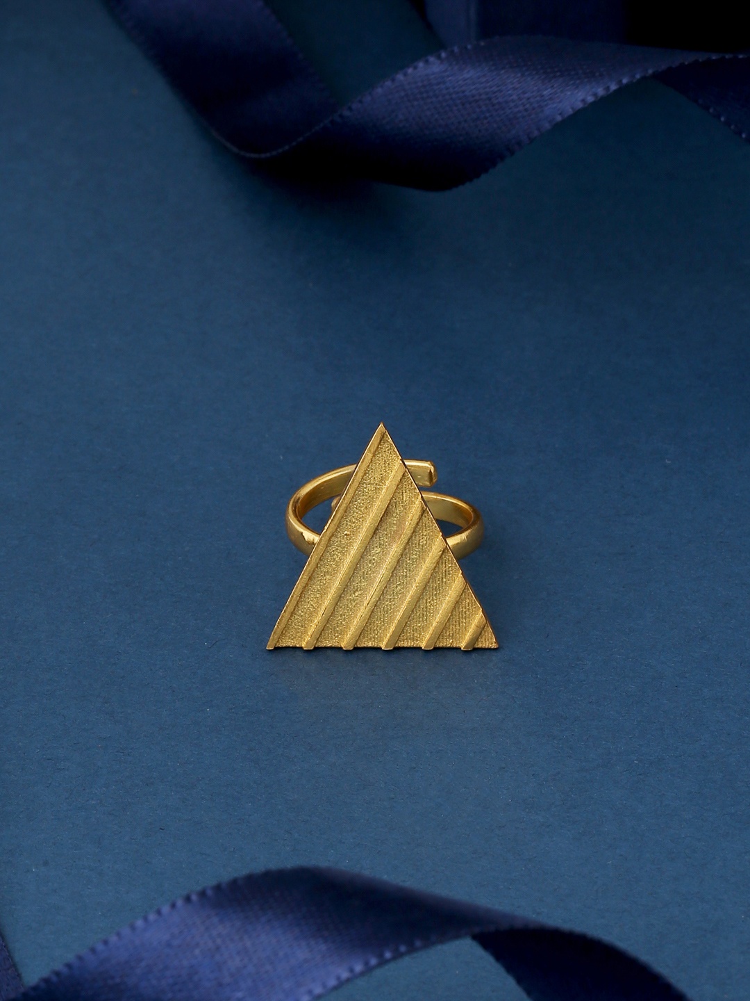 

Mitali Jain 18K Gold-Plated Trinity Finger Ring