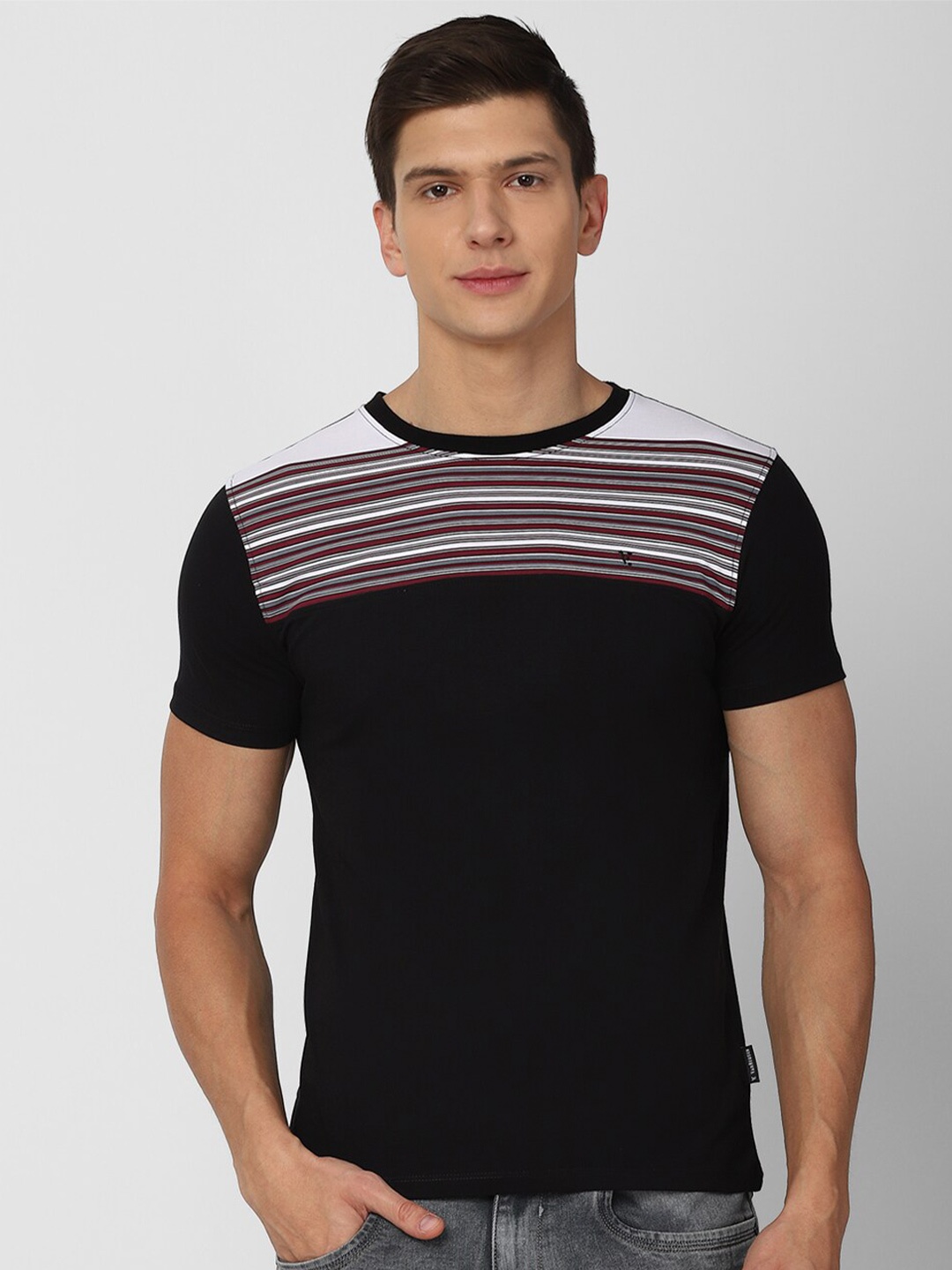 

V Dot Men Black Striped Slim Fit Cotton T-shirt