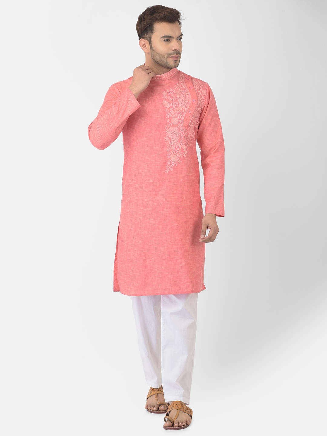 

DEYANN Men Pink & White Ethnic Motifs Embroidered Pure Cotton Kurta with Pyjamas
