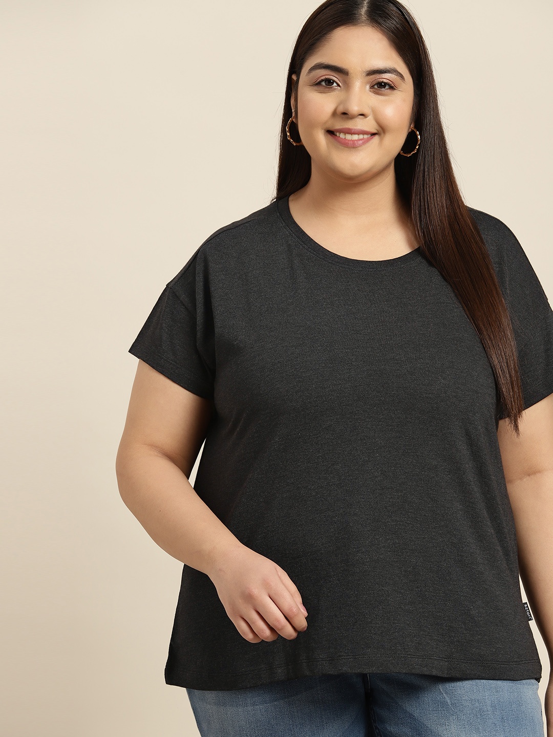 

Sztori Women Plus Size Black Solid Drop-Shoulder Sleeves T-shirt