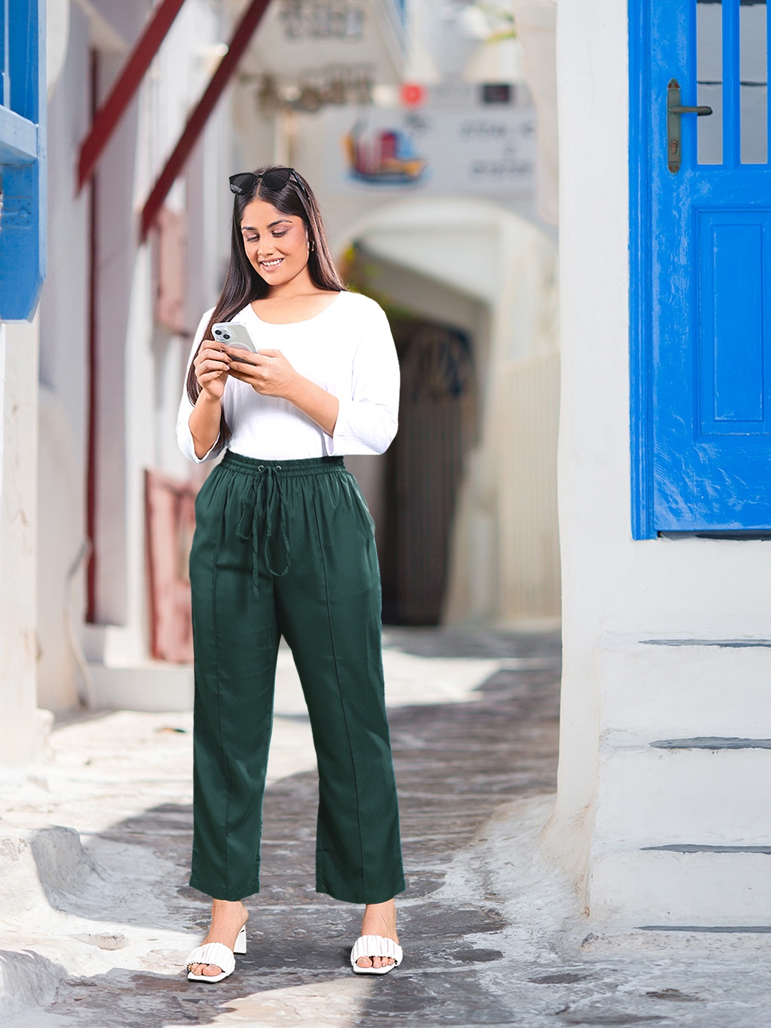 

Sztori Women Plus Size Solid Regular Fit Trousers, Green