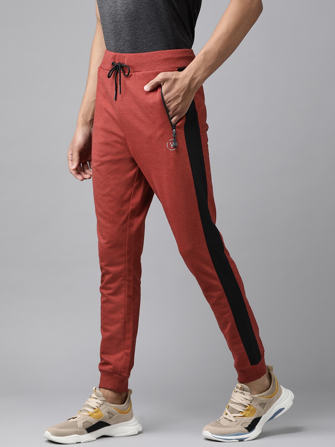 

Van Heusen Flex Men Rust Red Solid Regular Fit Joggers