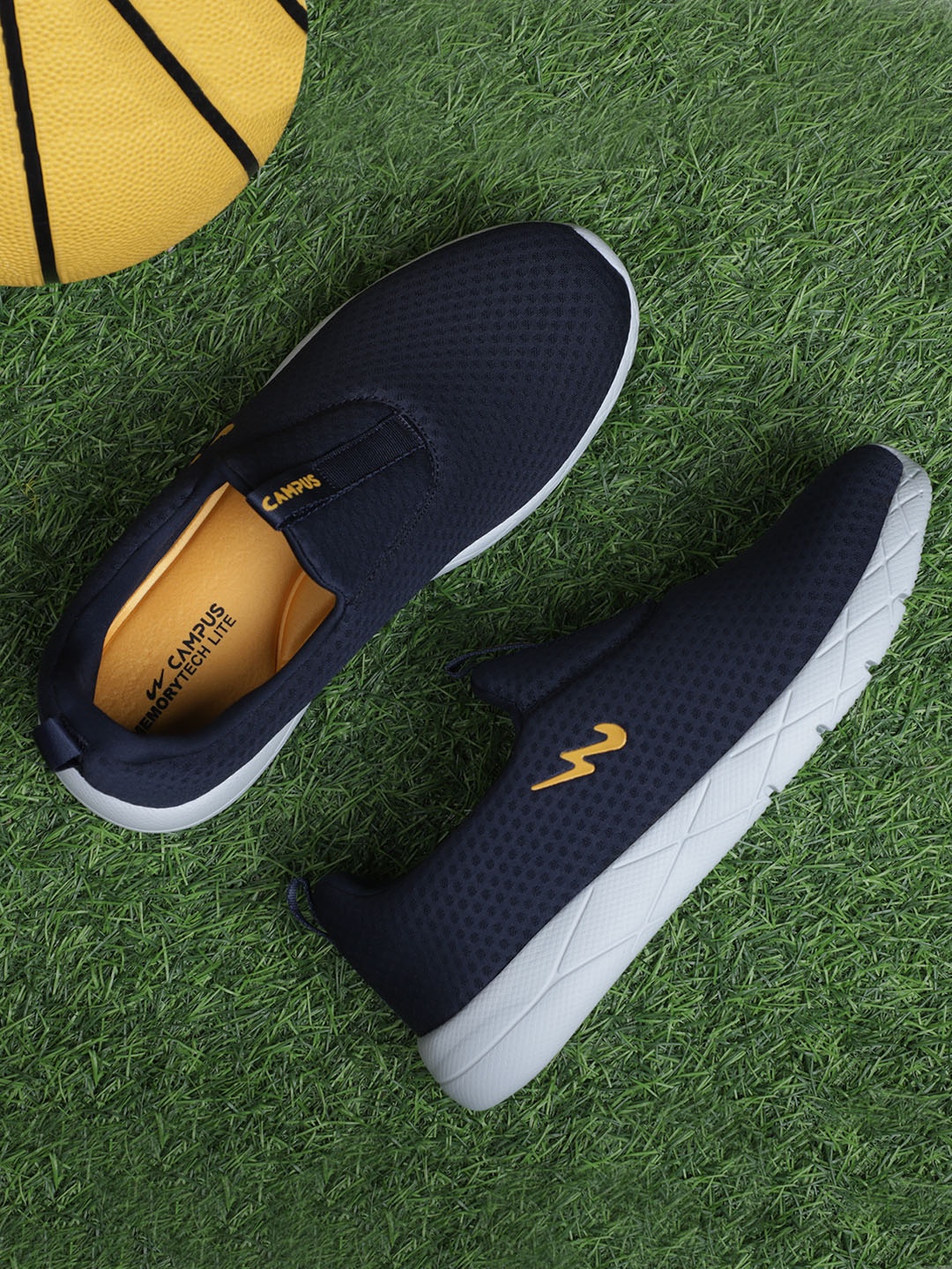 

Campus Men Navy Blue Mesh Regular Walking Shoes