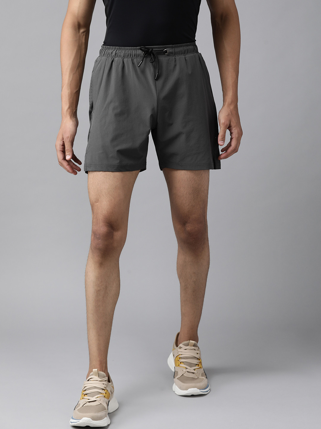 

Van Heusen Flex Men Charcoal Solid Mid Rise Regular Fit Cycling Shorts