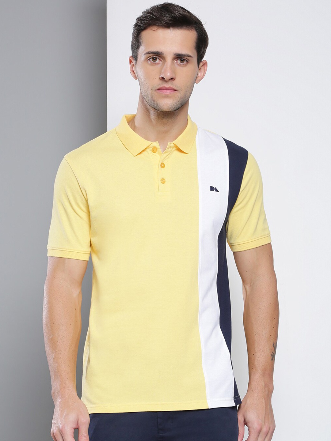 

Dennis Lingo Men Yellow Polo Collar Slim Fit T-shirt