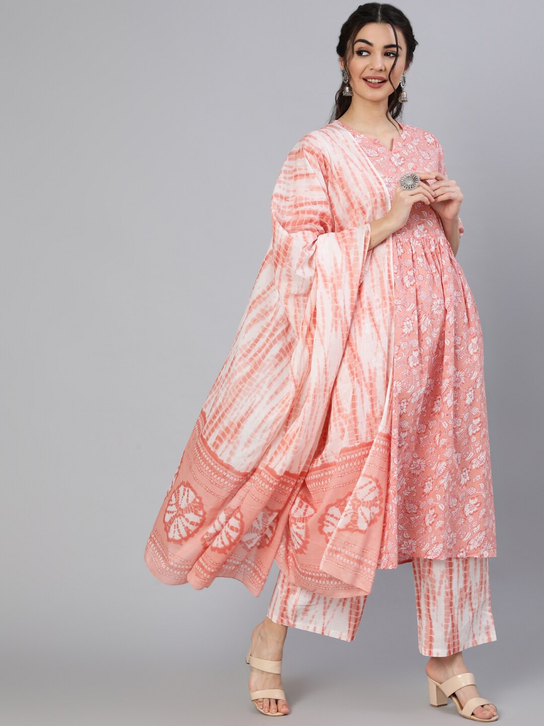 

Nayo Women Pink Floral Printed Pure Cotton Kurta with Palazzos & With Dupatta