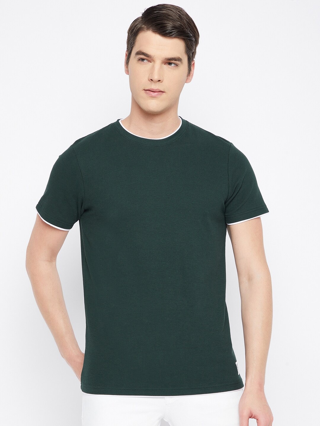 

Octave Men Green Solid Cotton T-shirt