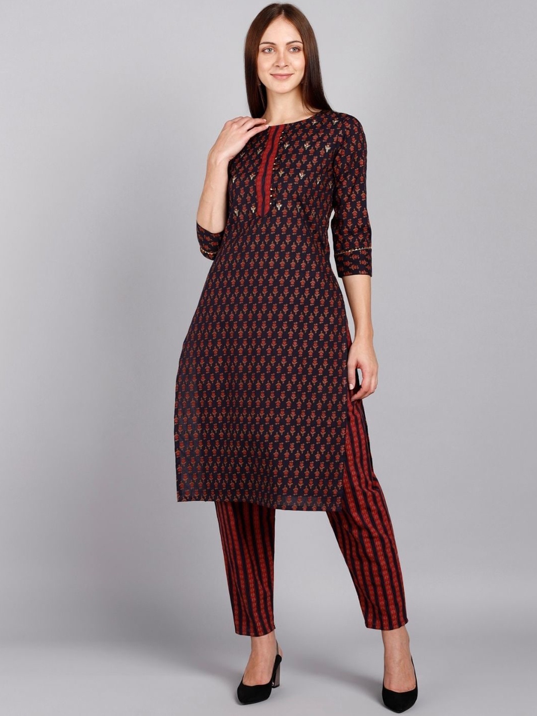 

VEDANA Women Blue Ethnic Motifs Zardozi Pure Cotton Kurti with Trousers