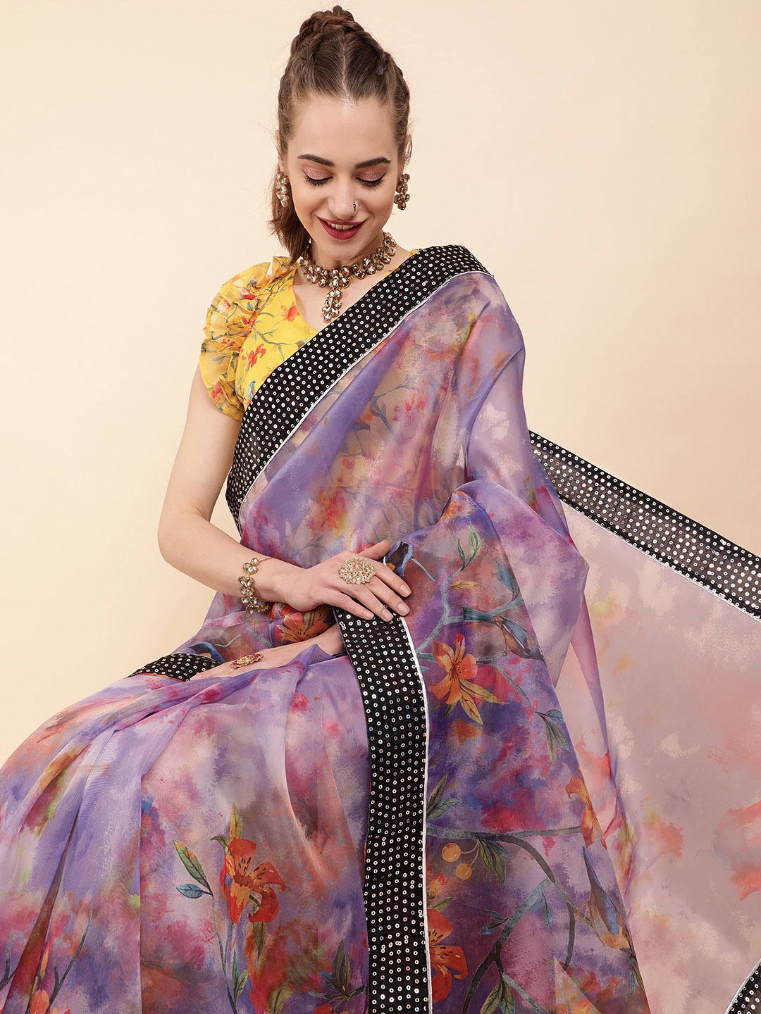 

Sangria Lavender Floral Sequinned Organza Saree