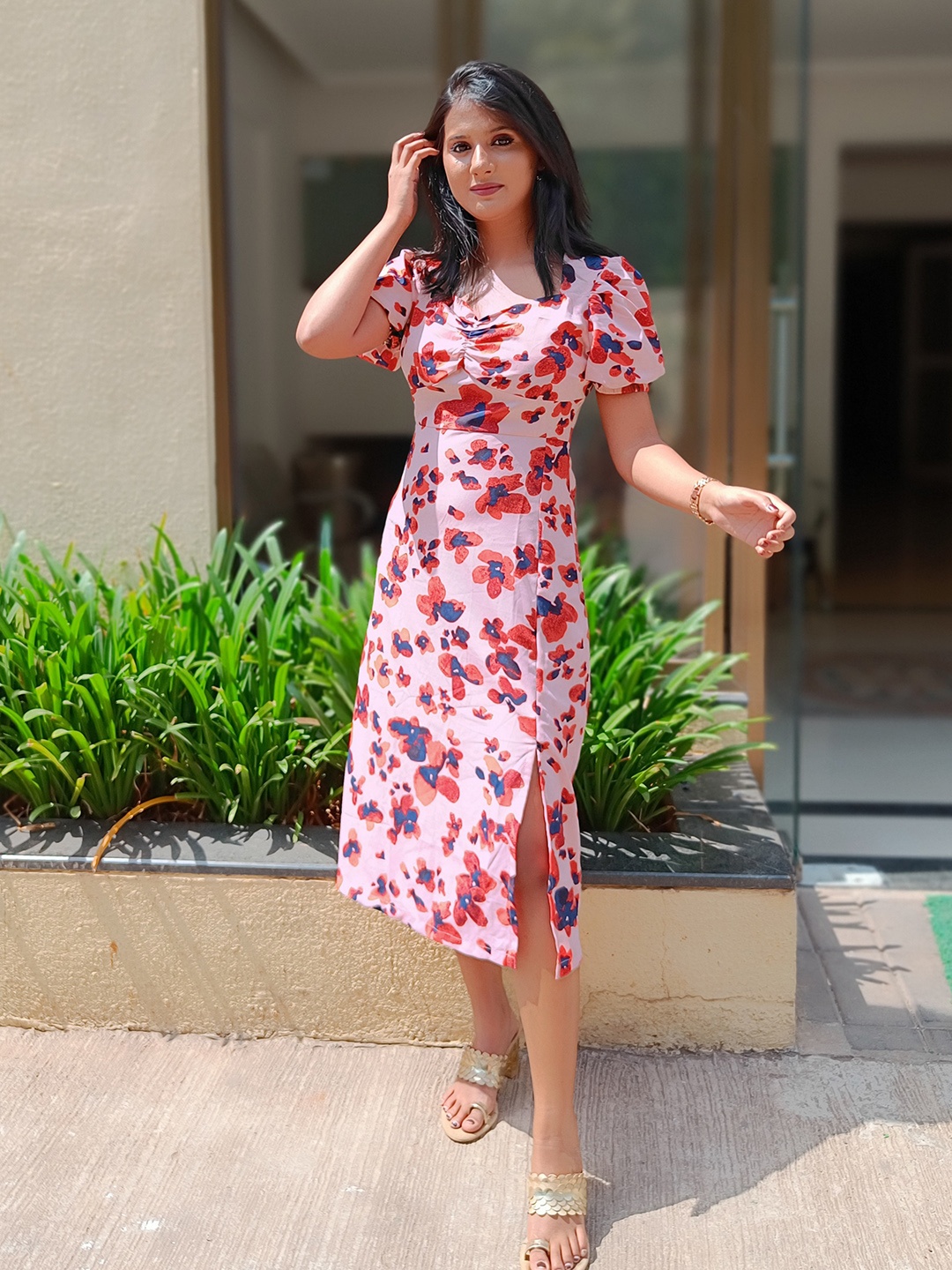 

Tokyo Talkies Peach-Coloured Floral Midi Dress