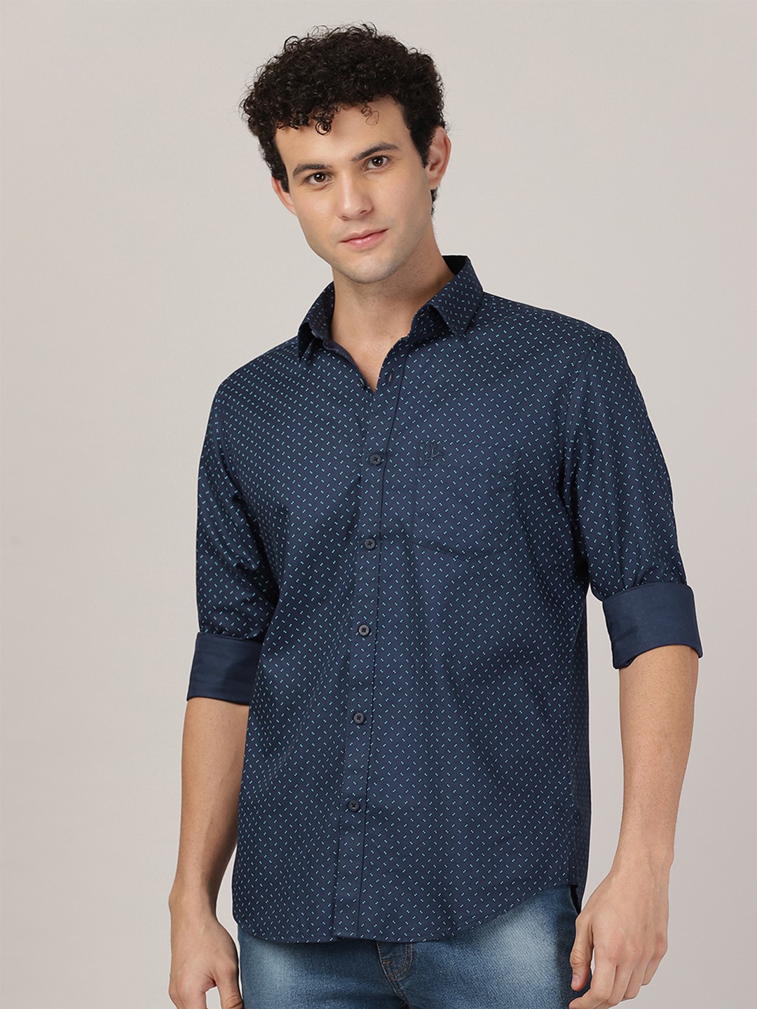 

MERCHANT MARINE Men Navy Blue Classic Slim Fit Printed Cotton Casual Shirt