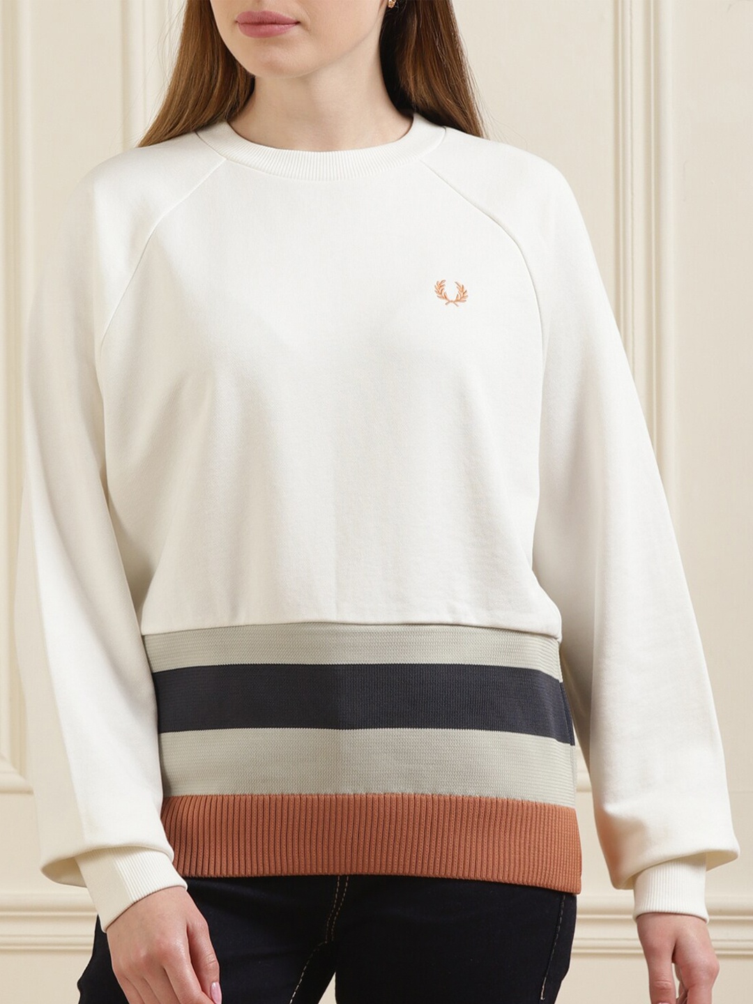 

Fred Perry White Knitted Colourblocked Cotton Sweatshirt