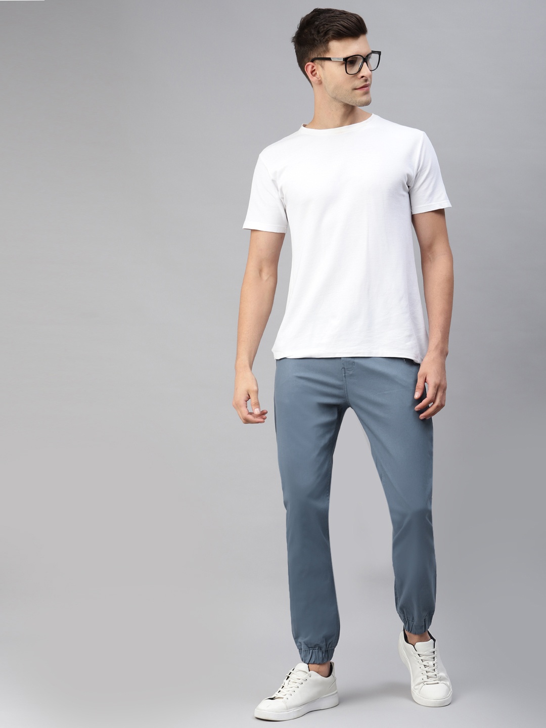 

Hubberholme Men Blue Tailored Slim Fit Joggers Trousers