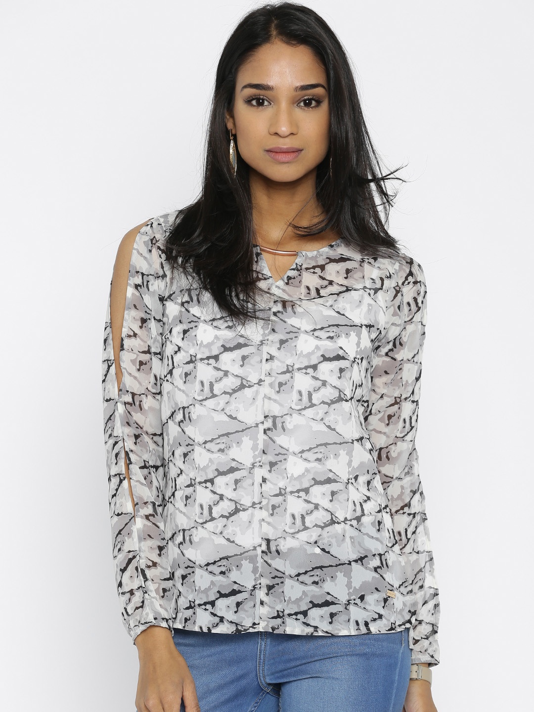 

Park Avenue Grey & Off-White Printed Top, Black