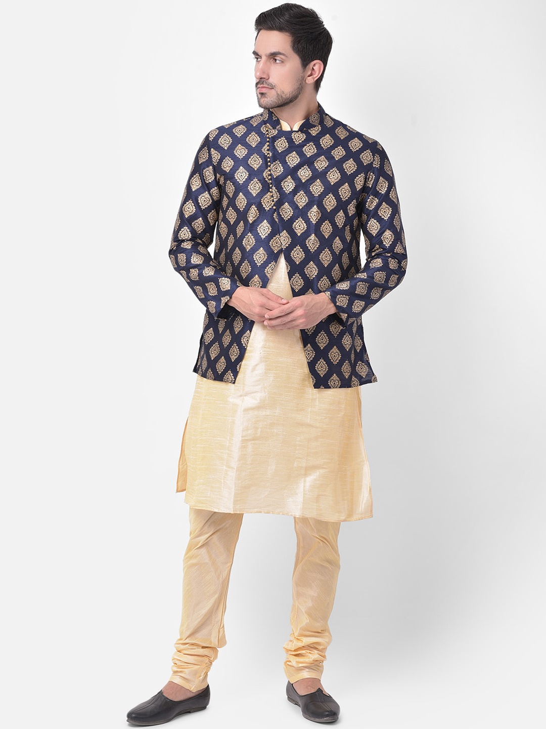 

DEYANN Men Navy-Blue & Beige Printed Sherwani Set