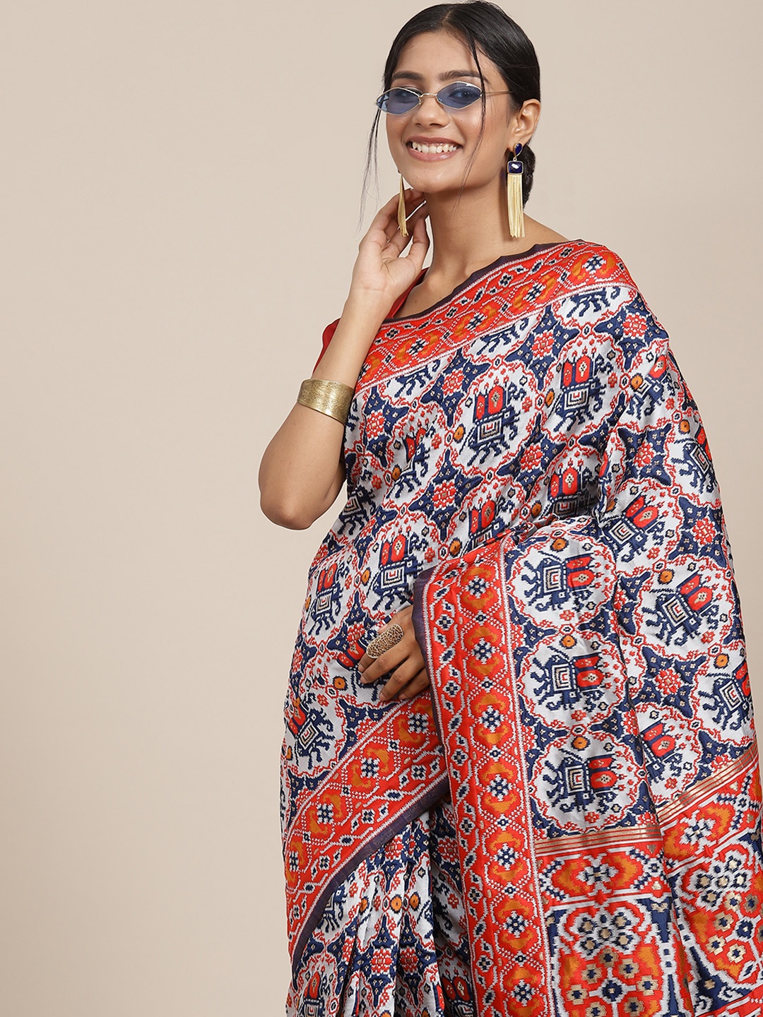 

SHUBHVASTRA Navy Blue & Red Ethnic Motifs Woven Design Patola Saree