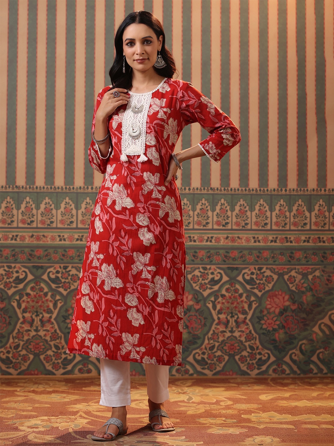 

Rain & Rainbow Women Red & White Floral Yoke Design Kurta