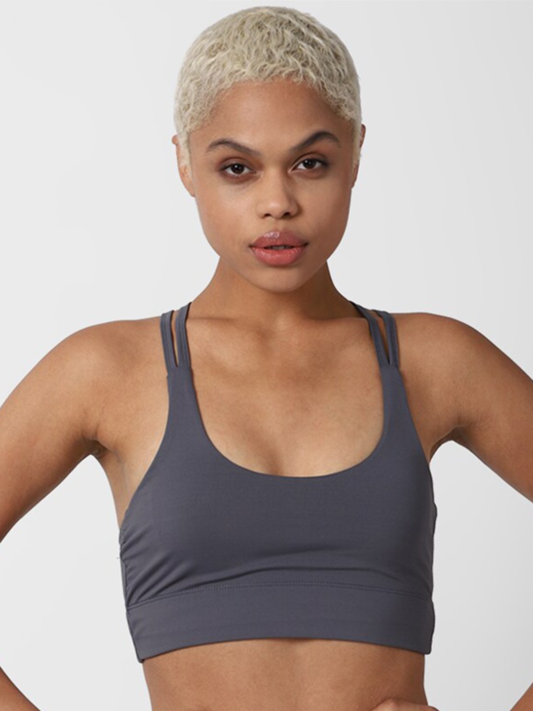 

FOREVER 21 Grey Styled Back Workout Bra