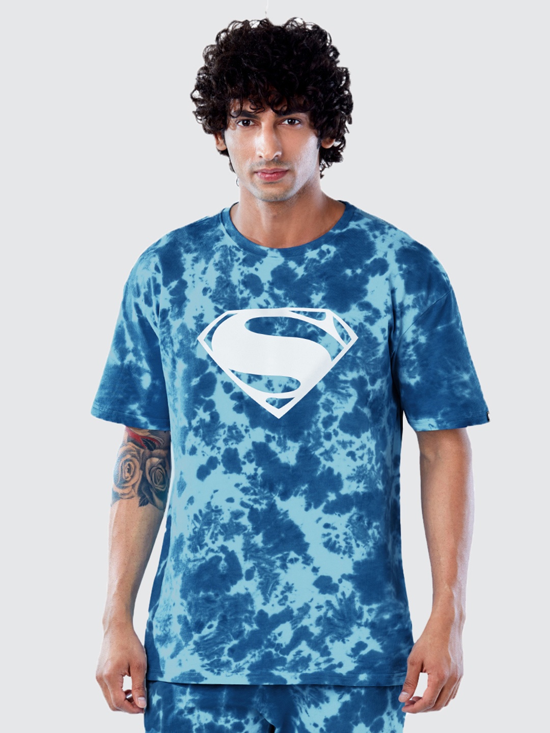 

The Souled Store Men Blue Superman Dyed Co-ords Set