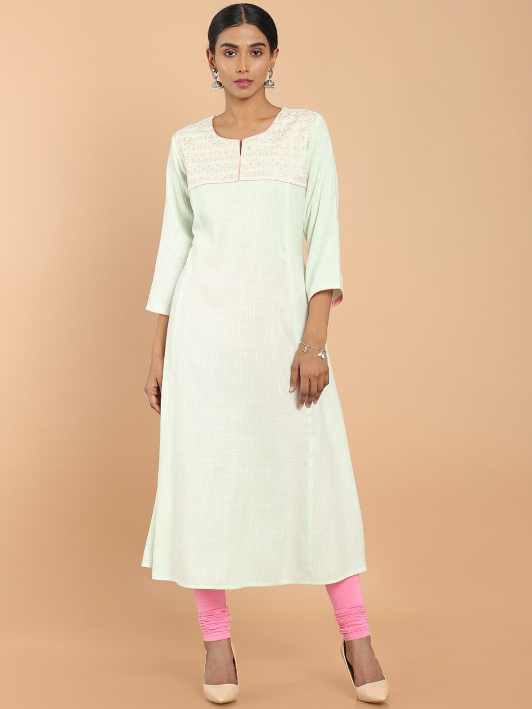 

Soch Women Green Geometric Yoke Design Kurta