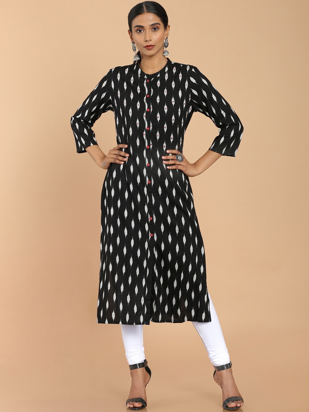 

Soch Women Black & White Geometric Striped Kurta