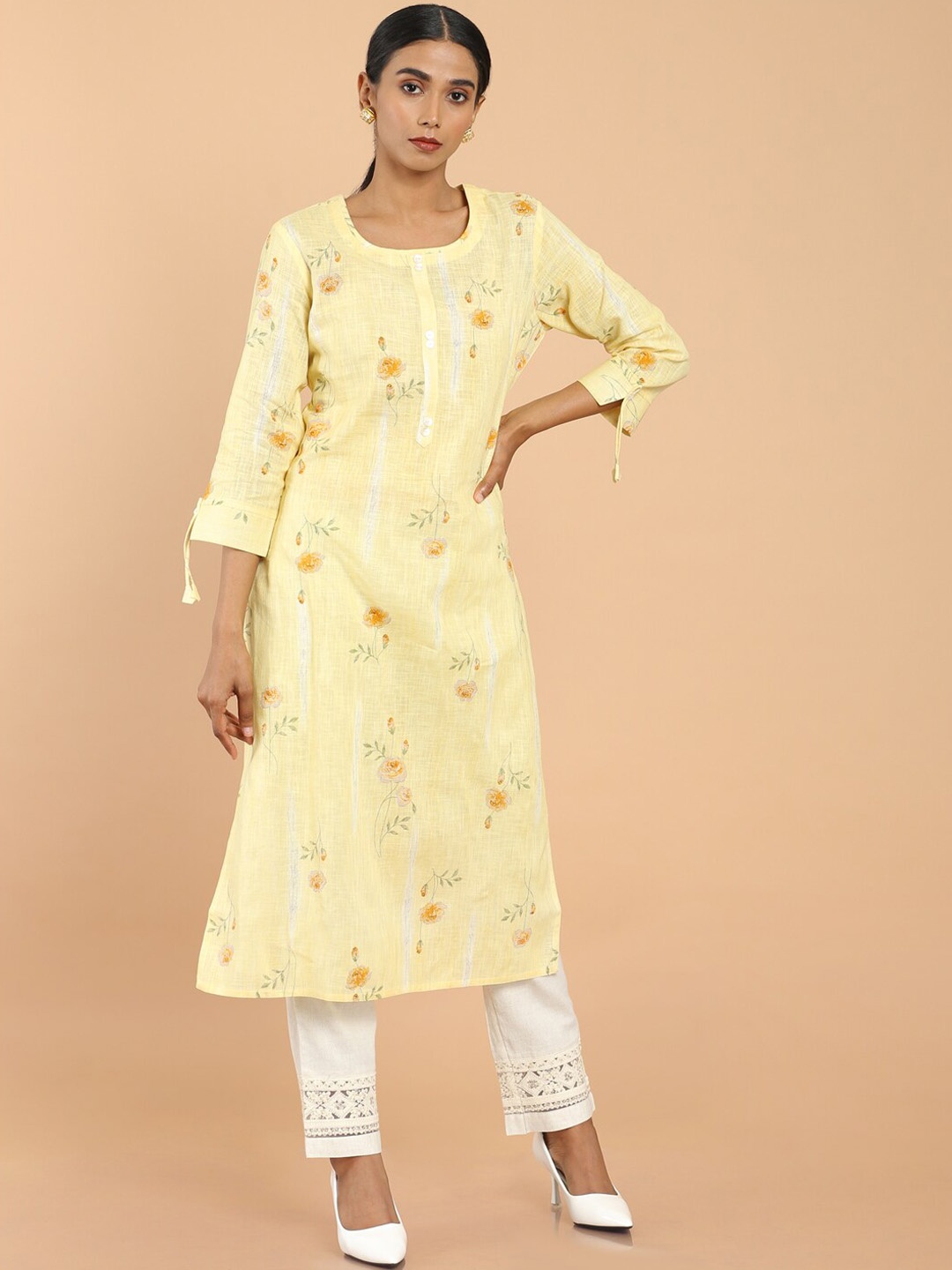 

Soch Women Yellow & White Floral Printed Floral Kurta