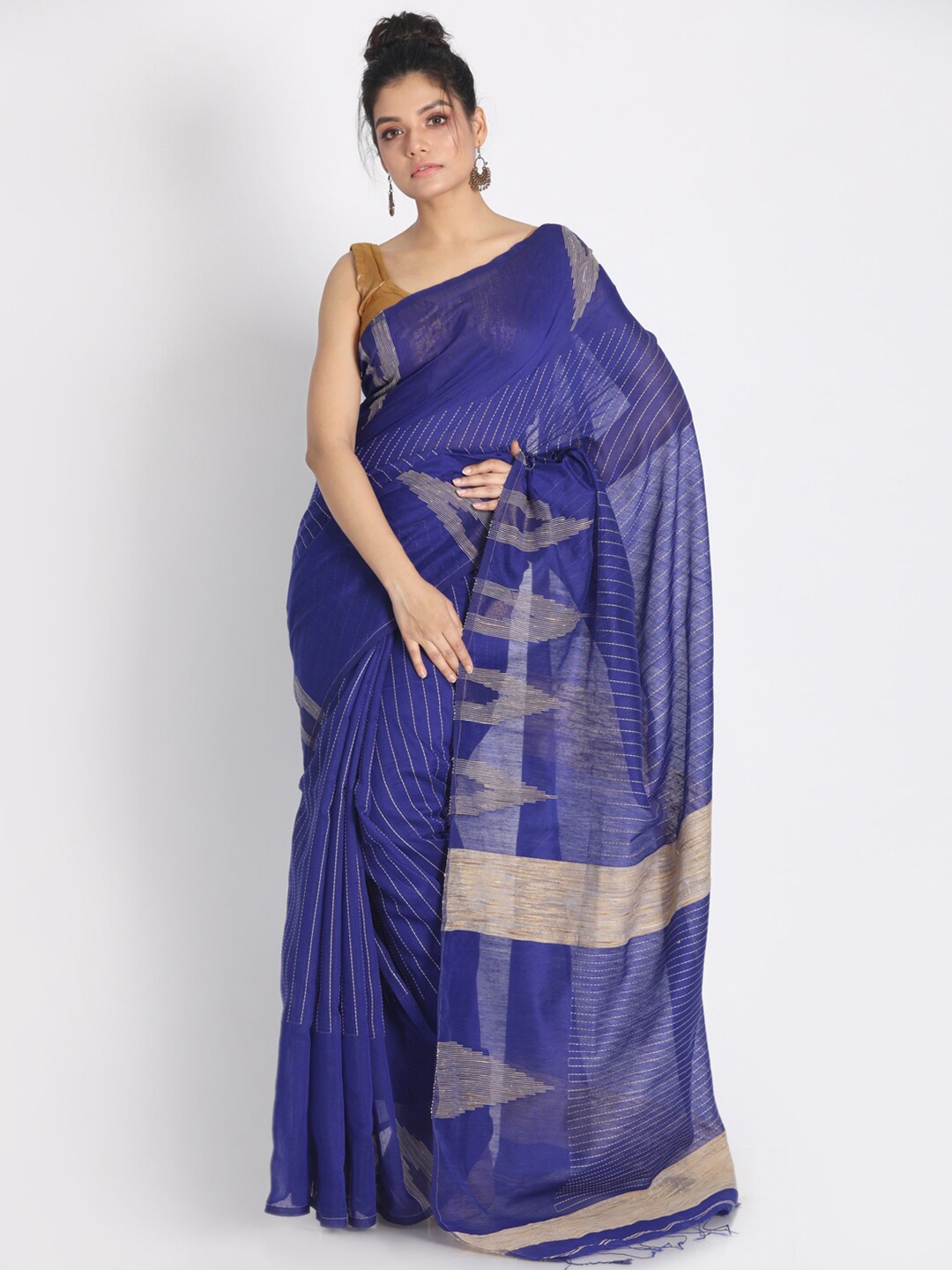 

Aryavart Blue Woven Design Pure Cotton Saree
