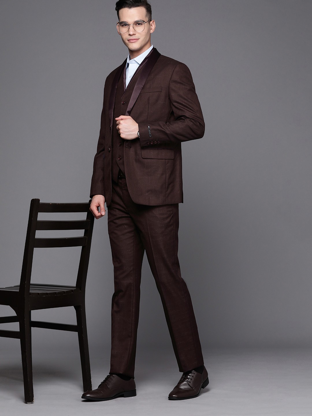 

Louis Philippe Checked Single-Breasted Slim Fit Formal 3-Piece Suit, Maroon