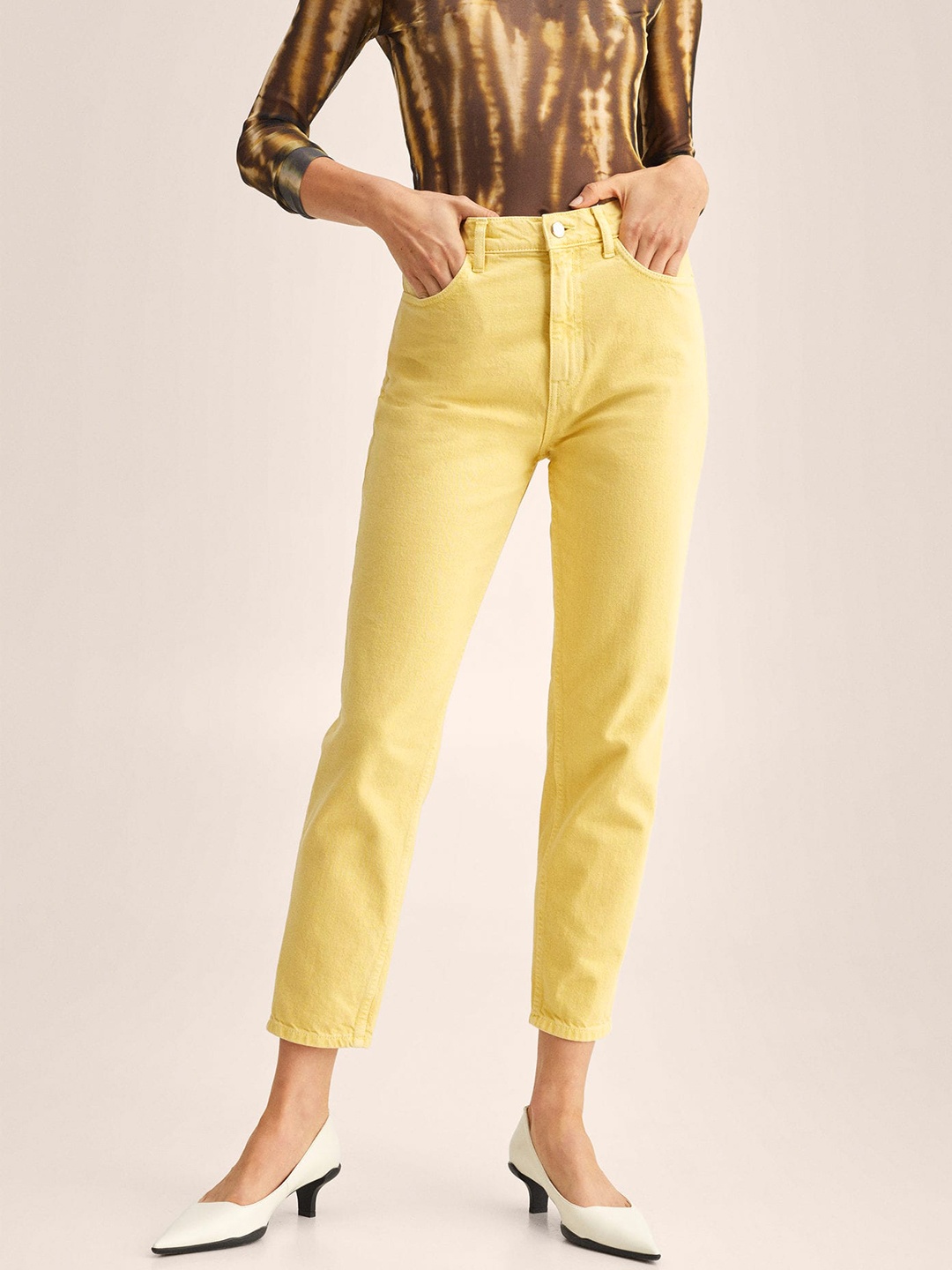 

MANGO Women Yellow Solid Pure Cotton Mom Fit High-Rise Jeans