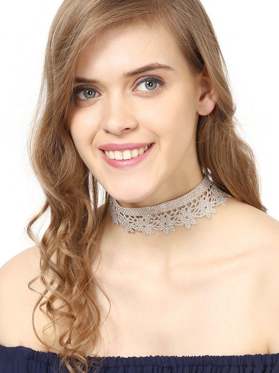 

Blueberry Beige Floral Cut-Work Choker Necklace