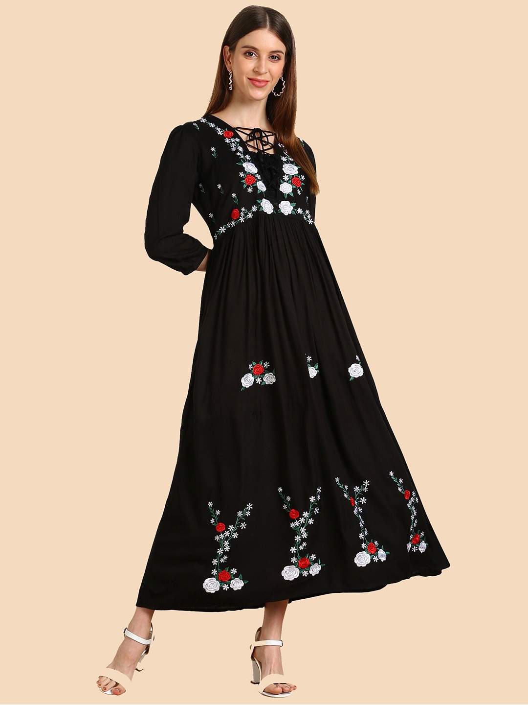 

shashvi Women Black & Red Embroidered Thread Work Floral Anarkali Kurta