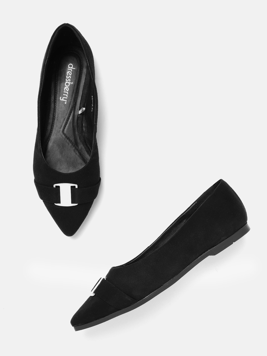

DressBerry Women Black Solid Ballerinas with Buckle Detail