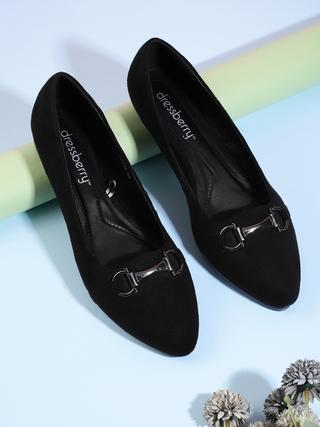 

DressBerry Women Black Suede Finish Ballerinas