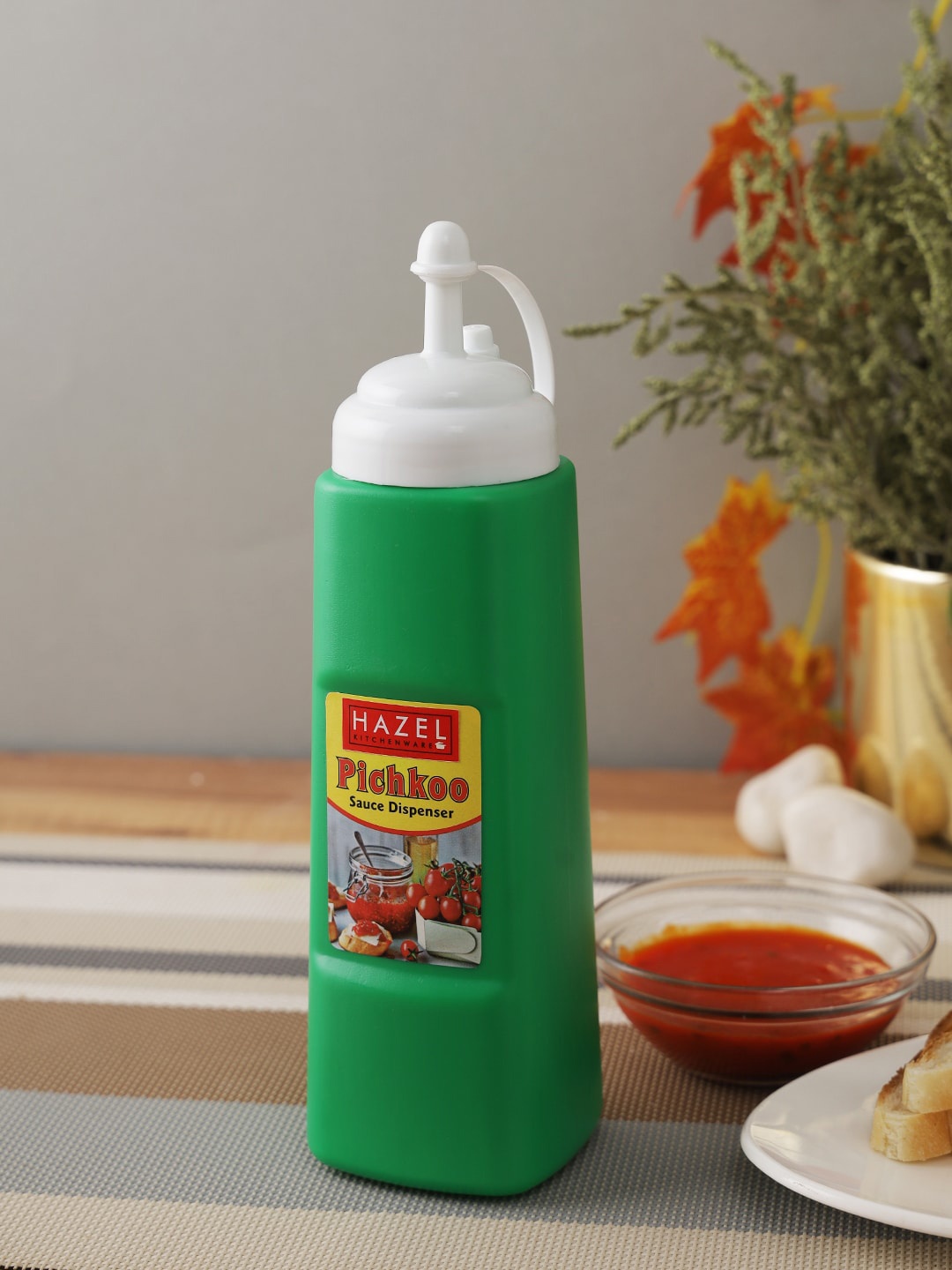 

HAZEL Green Solid Oil dispenser