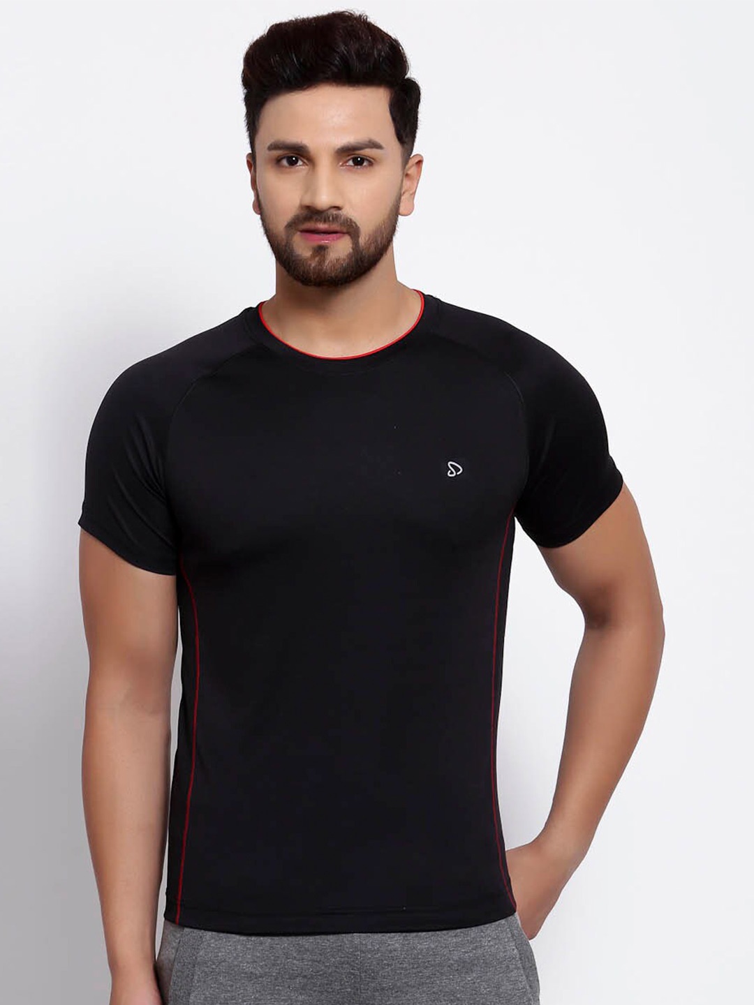 

SPORTO Men Black Outdoor Sports T-shirt