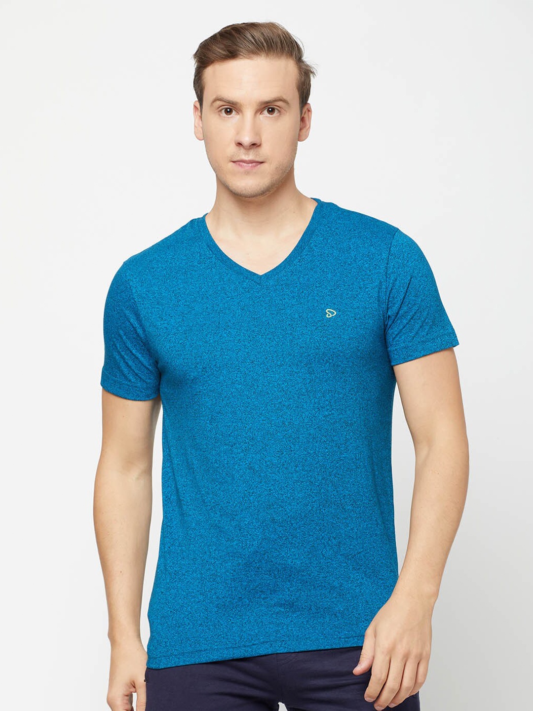 

SPORTO Men Blue Solid Outdoor Cotton T-shirt