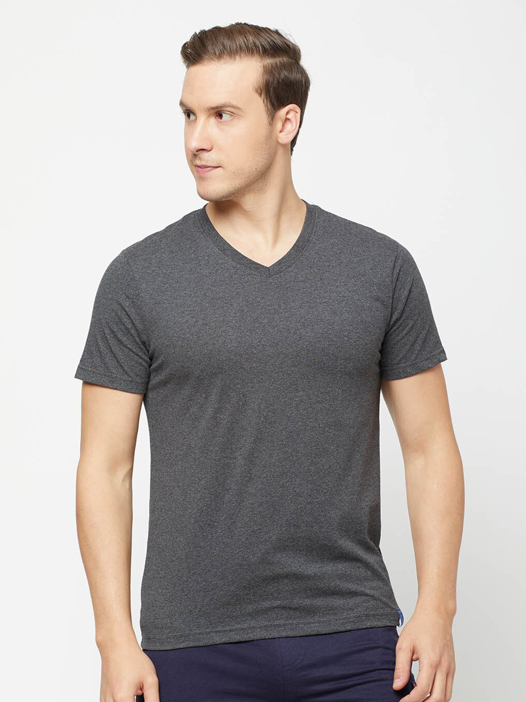 

SPORTO Men Grey Melange V-Neck T-shirt