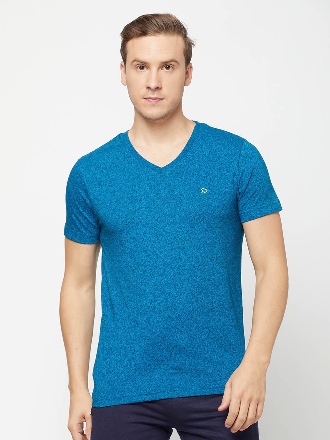 

SPORTO Men Blue V-Neck T-shirt